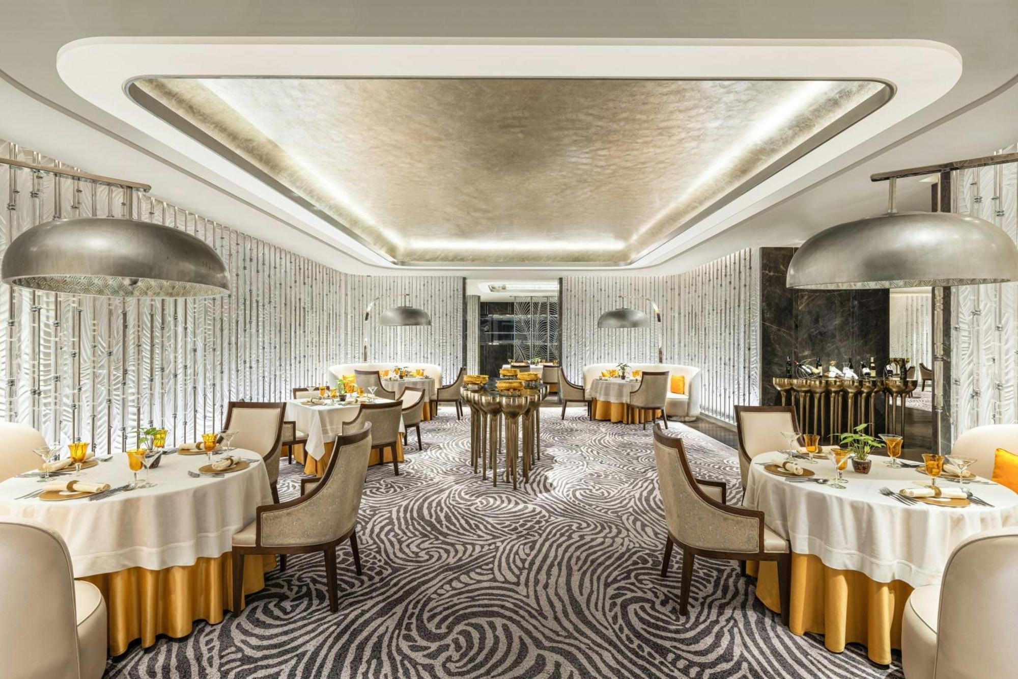 Itc Royal Bengal, A Luxury Collection Hotel, Колката Екстериор снимка The interior of the restaurant